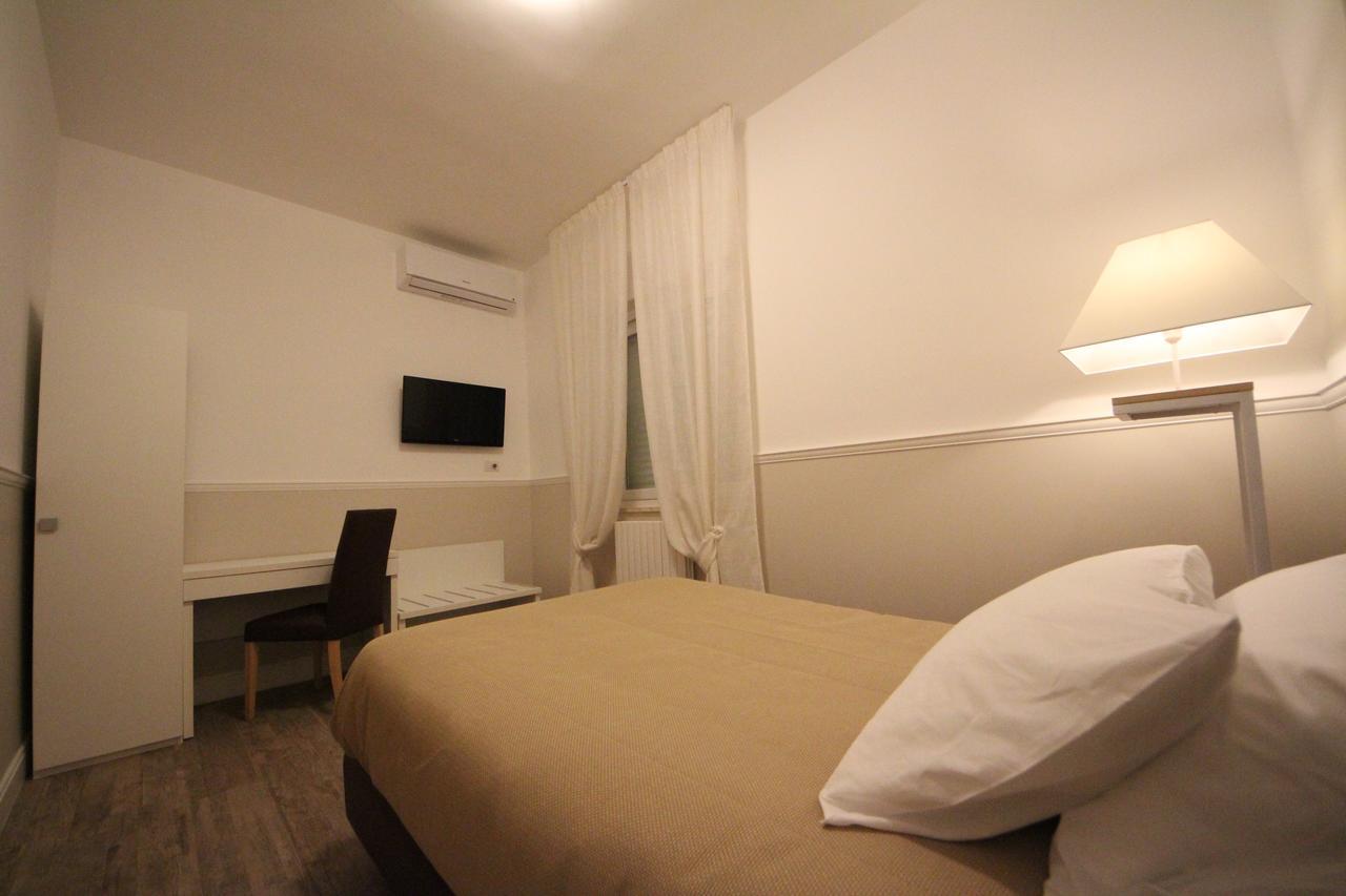 Principe Bed and Breakfast Bari Exteriör bild